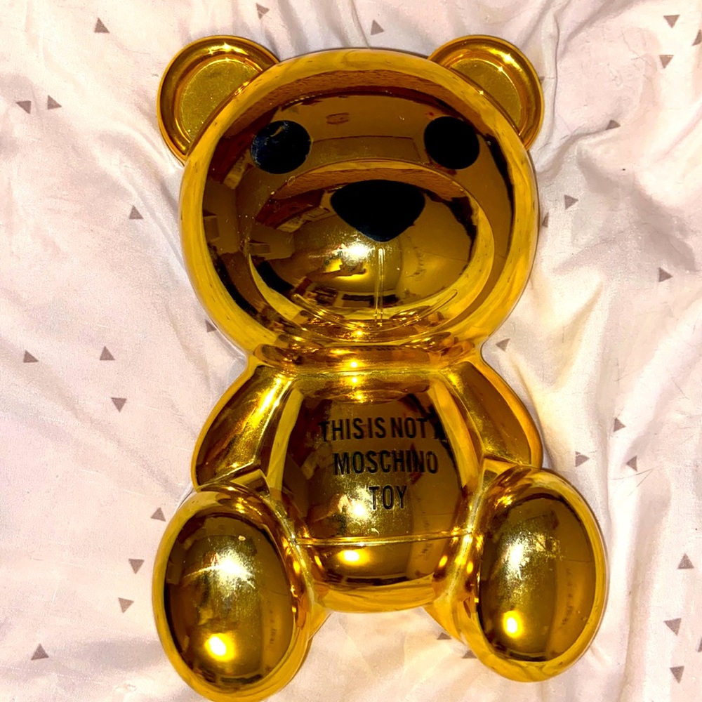 Moschino x Sephora Collab Bear Eyeshadow Palette